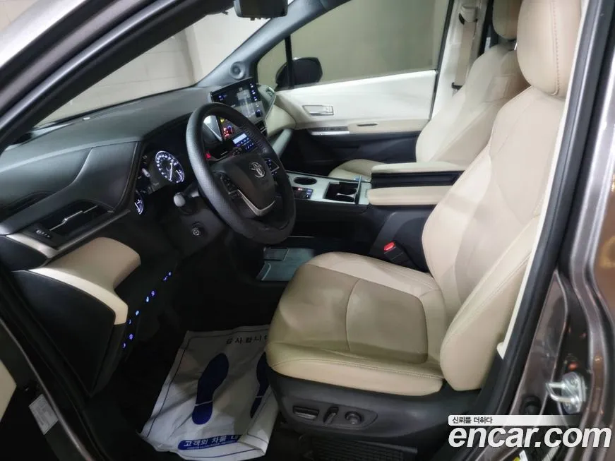 Toyota Sienna 2024 из KR, фото 10