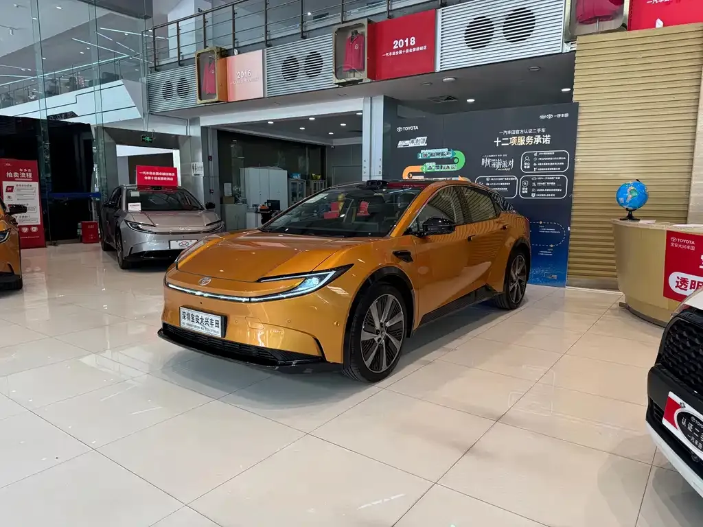 Toyota bZ5 2025 из CN, фото 1
