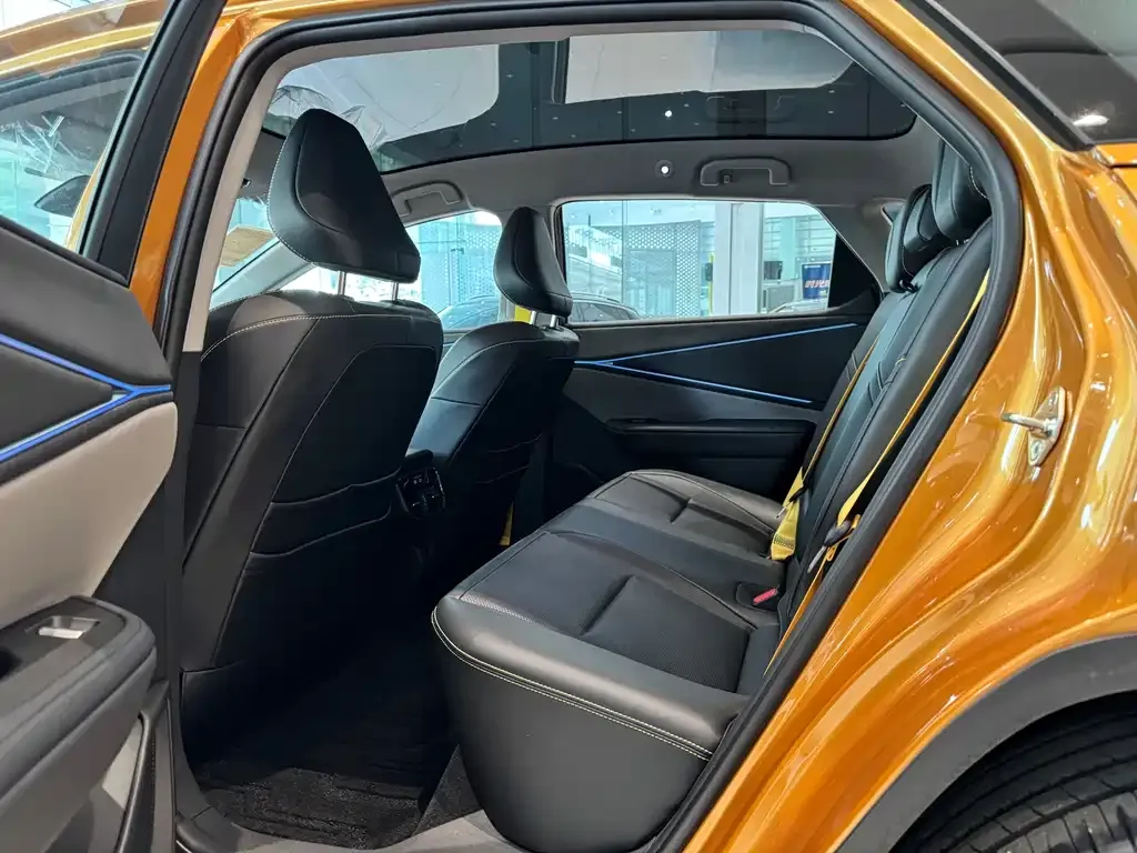 Toyota bZ5 2025 из CN, фото 9