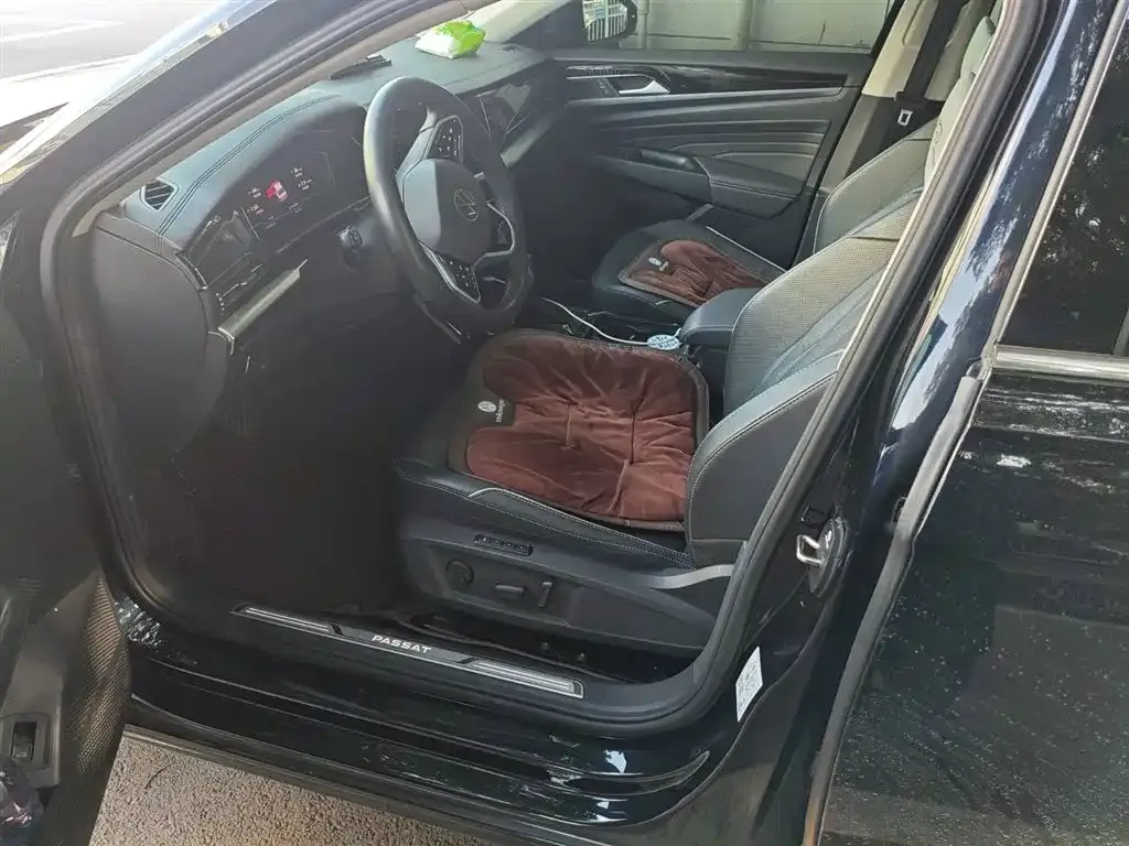 Volkswagen Passat — фото 8
