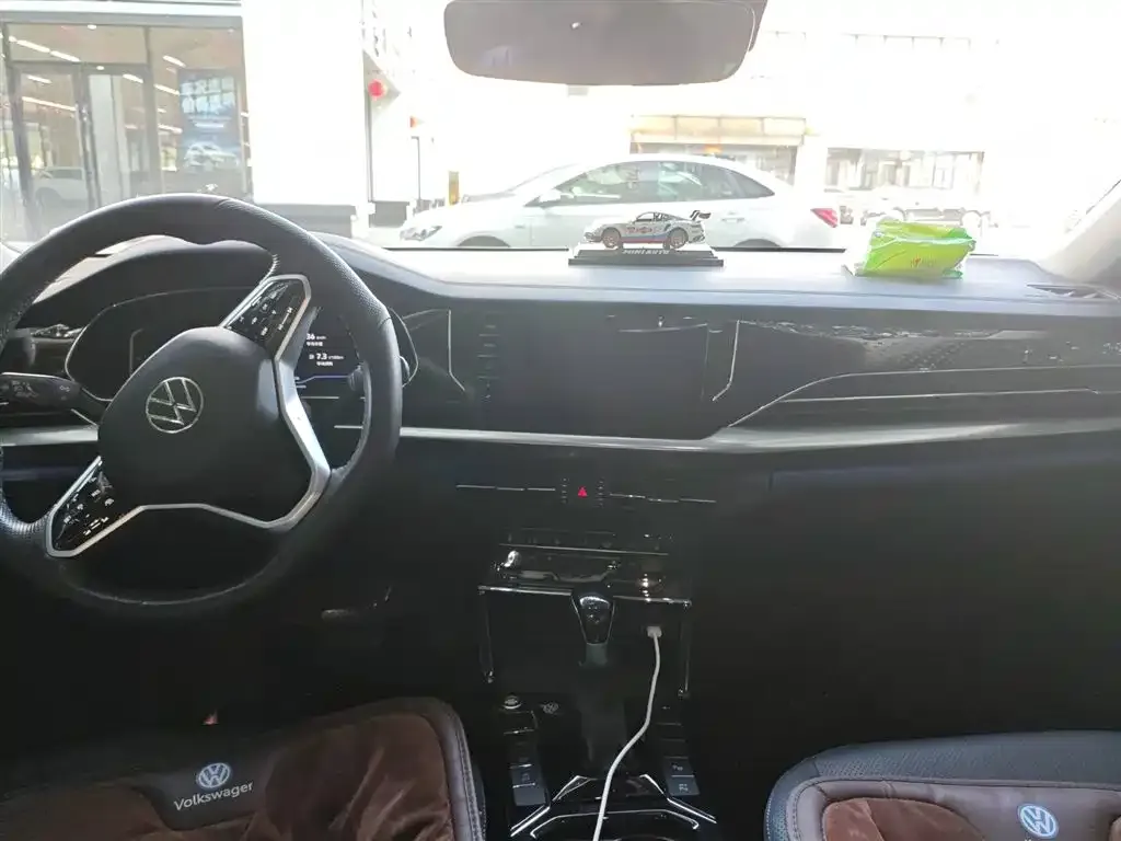 Volkswagen Passat — фото 2