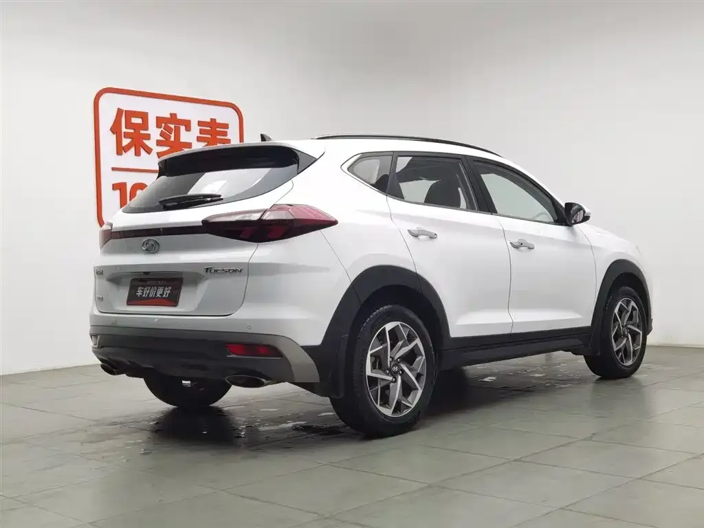 Hyundai Tucson — фото 8