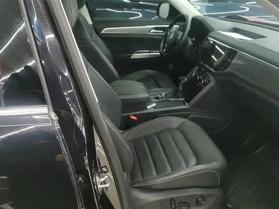 Volkswagen Teramont 2021 из CN, фото 4