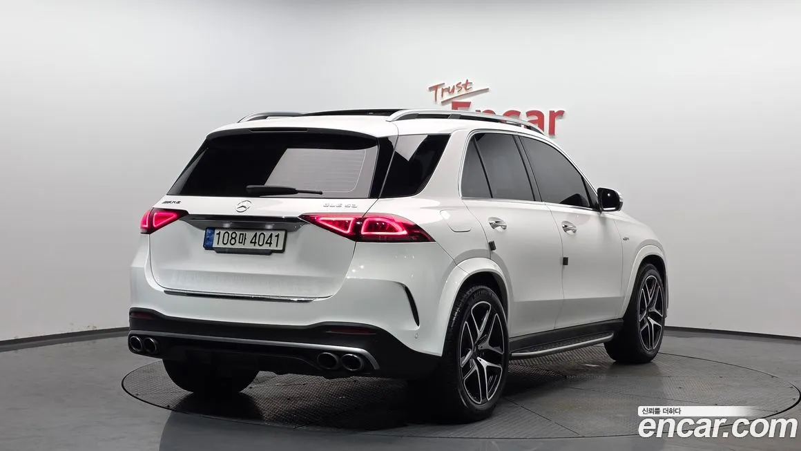 Mercedes-Benz GLE-Class — фото 9