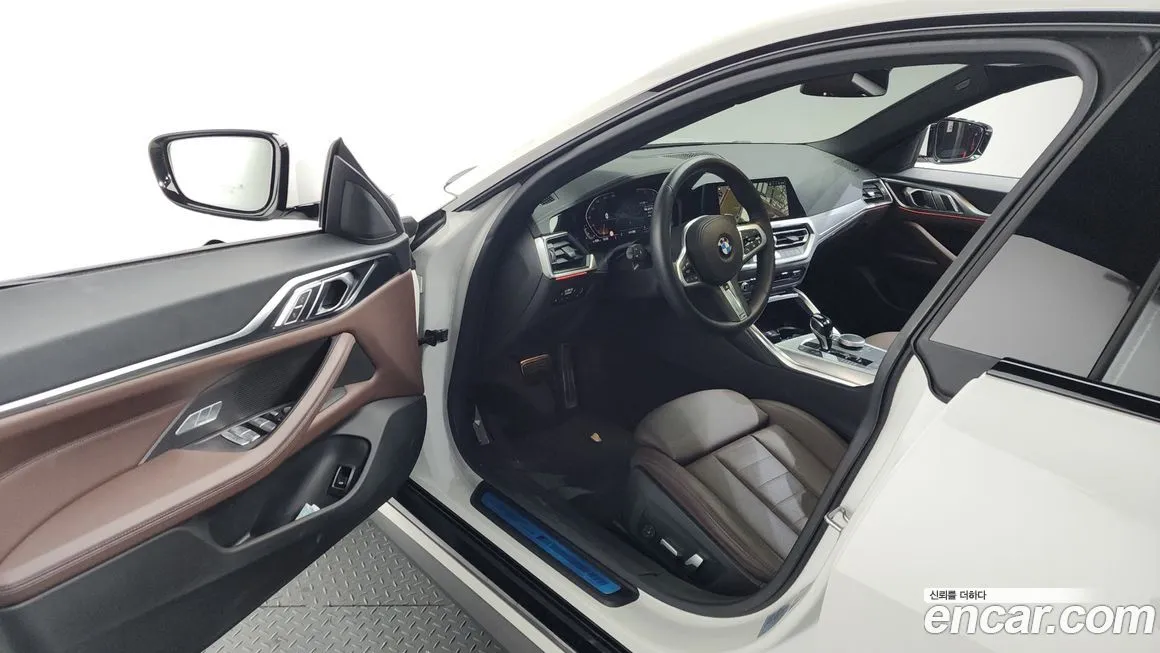 BMW 4-Series 2023 из KR, фото 10