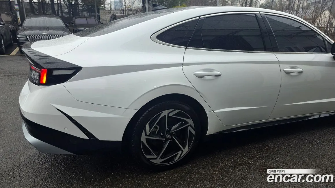 Hyundai Sonata — фото 10
