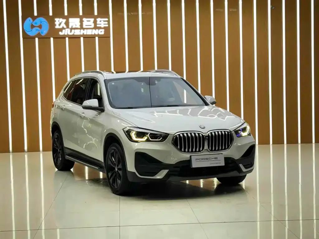 BMW X1 — фото 3