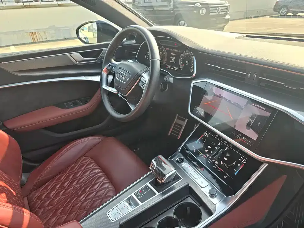 Audi A7L 2025 из CN, фото 7