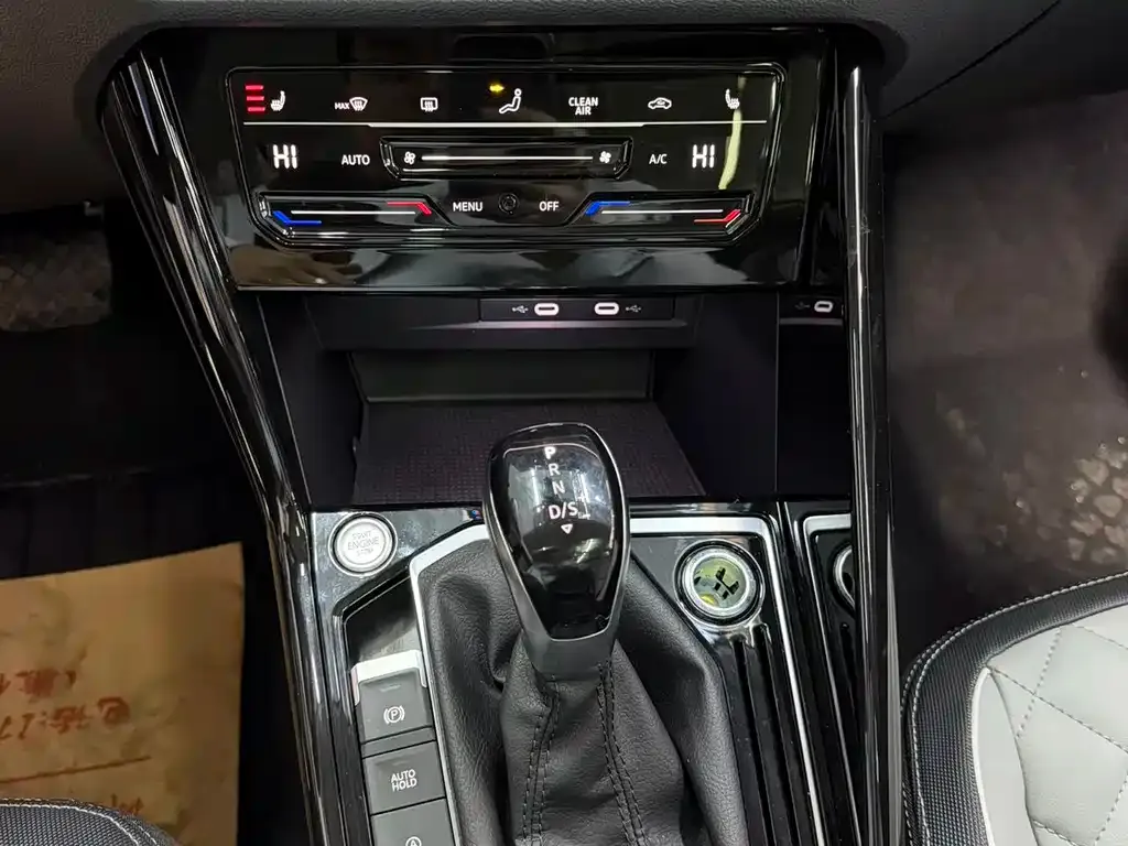 Volkswagen Tayron 2023 из CN, фото 9