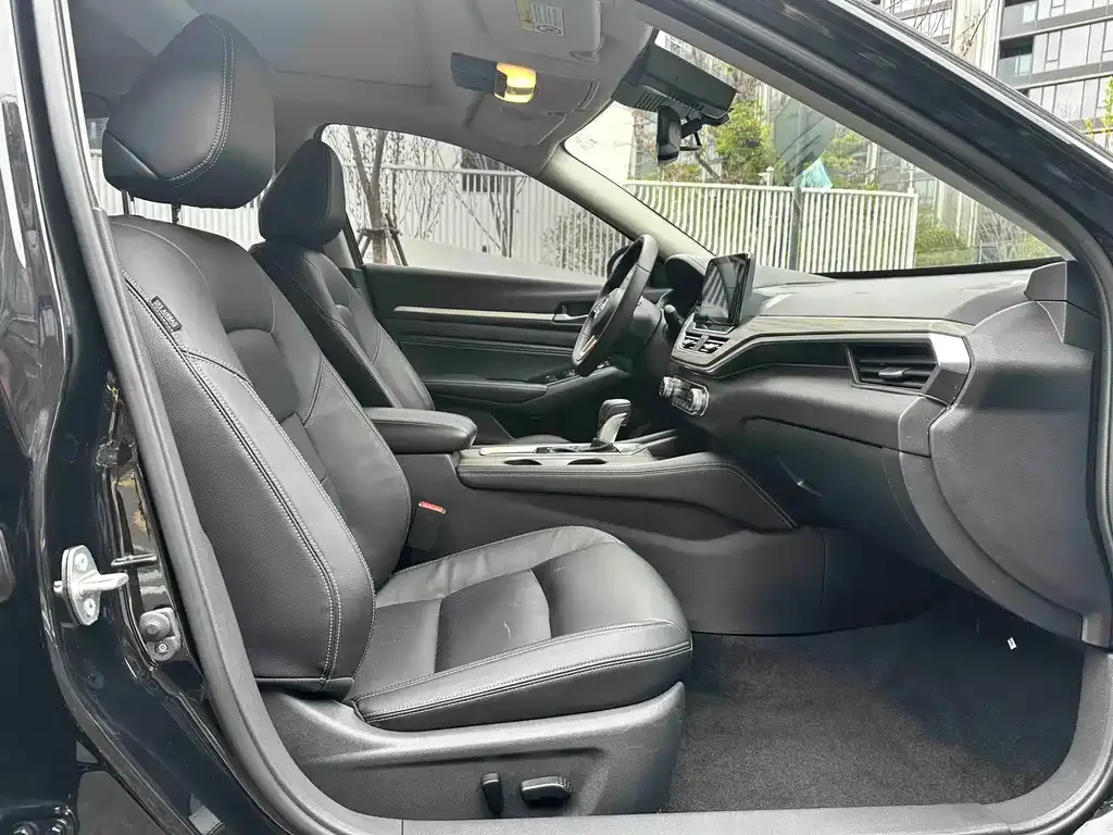 Nissan Teana 2021 из CN, фото 8