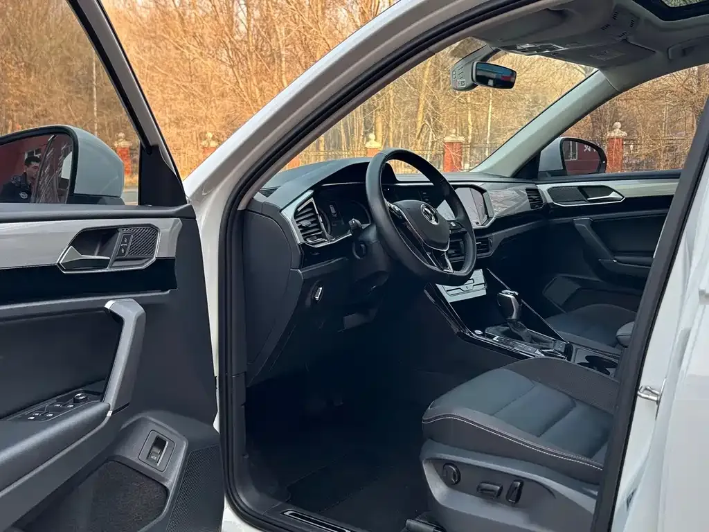 Volkswagen Tayron 2022 из CN, фото 8
