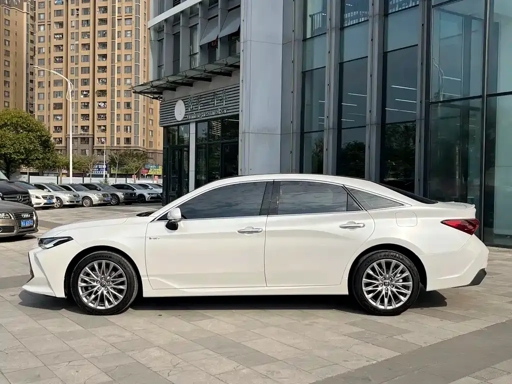 Toyota Avalon 2025 из CN, фото 4