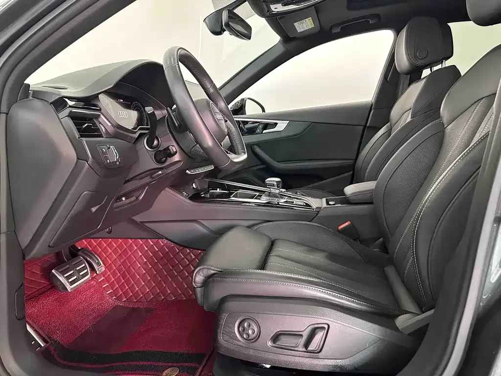 Audi A4L 2024 из CN, фото 7