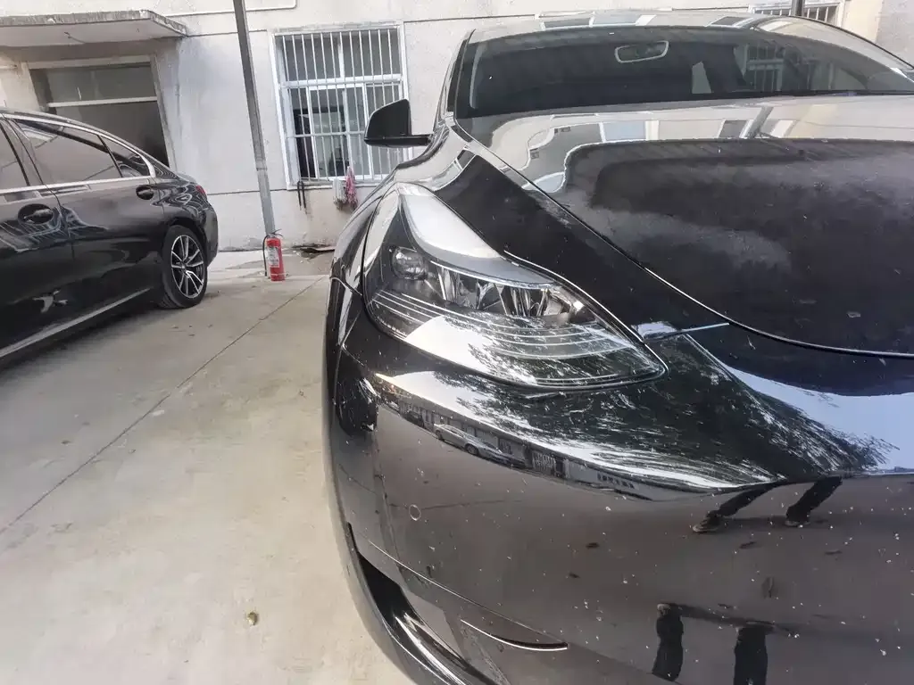 Tesla Model Y 2023 из CN, фото 7