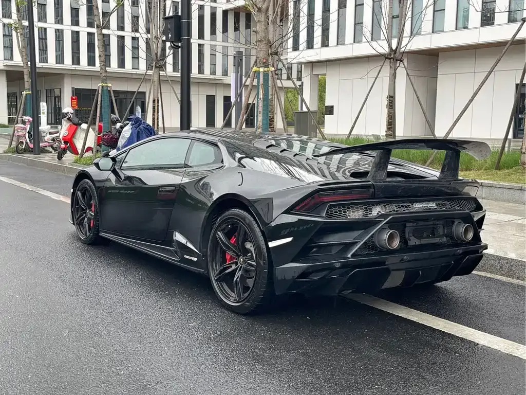 Lamborghini Huracan 2021 из CN, фото 10