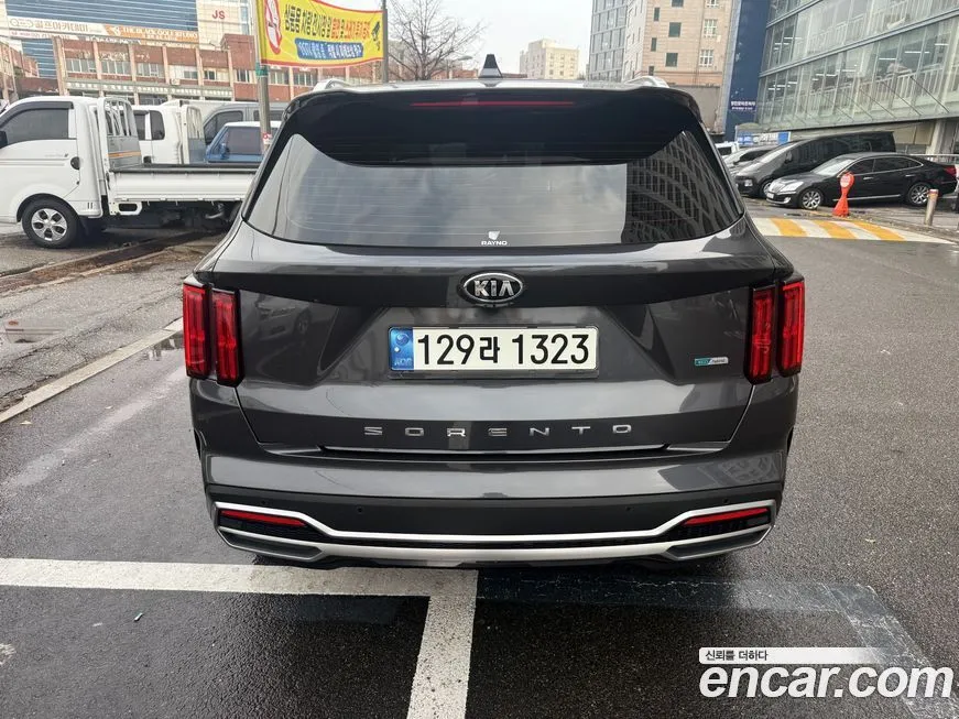 Kia Sorento — фото 3