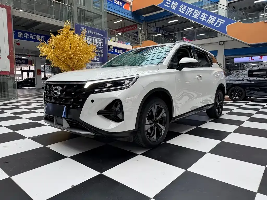GAC Motor Trumpchi GS4 — фото 1