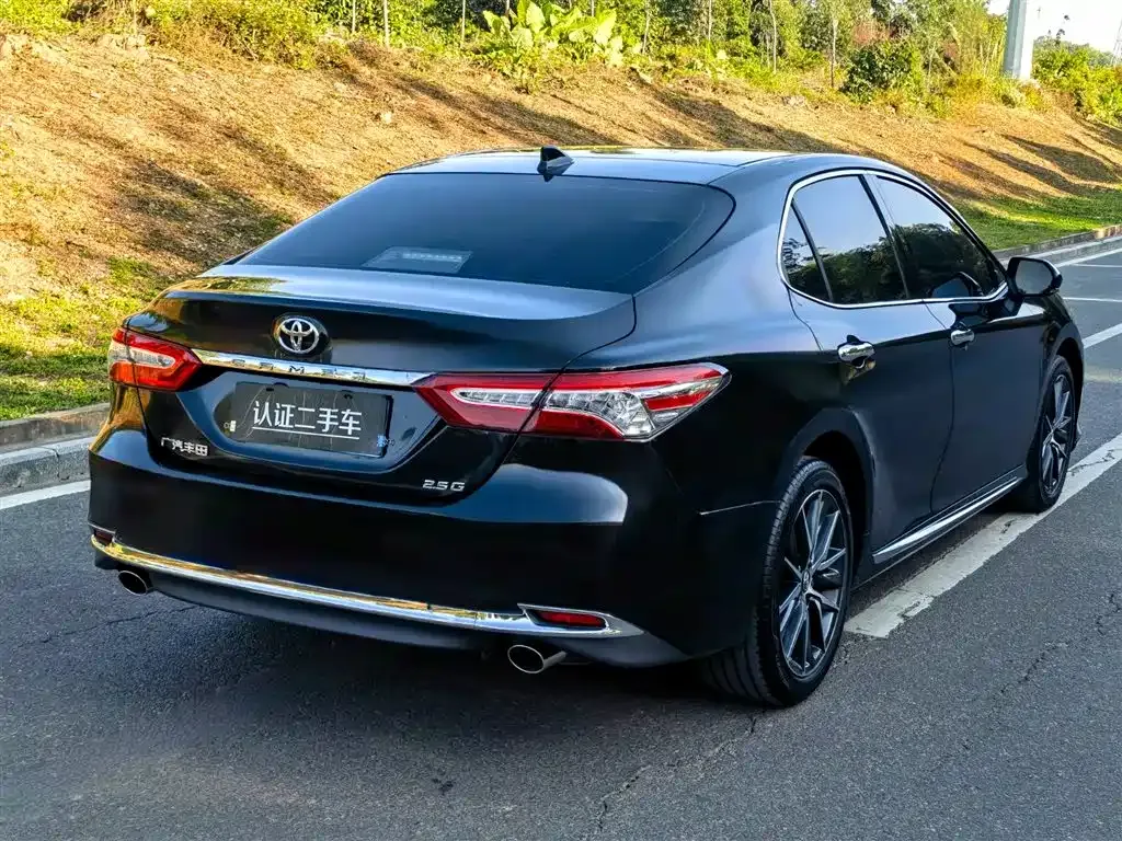 Toyota Camry 2023 из CN, фото 8