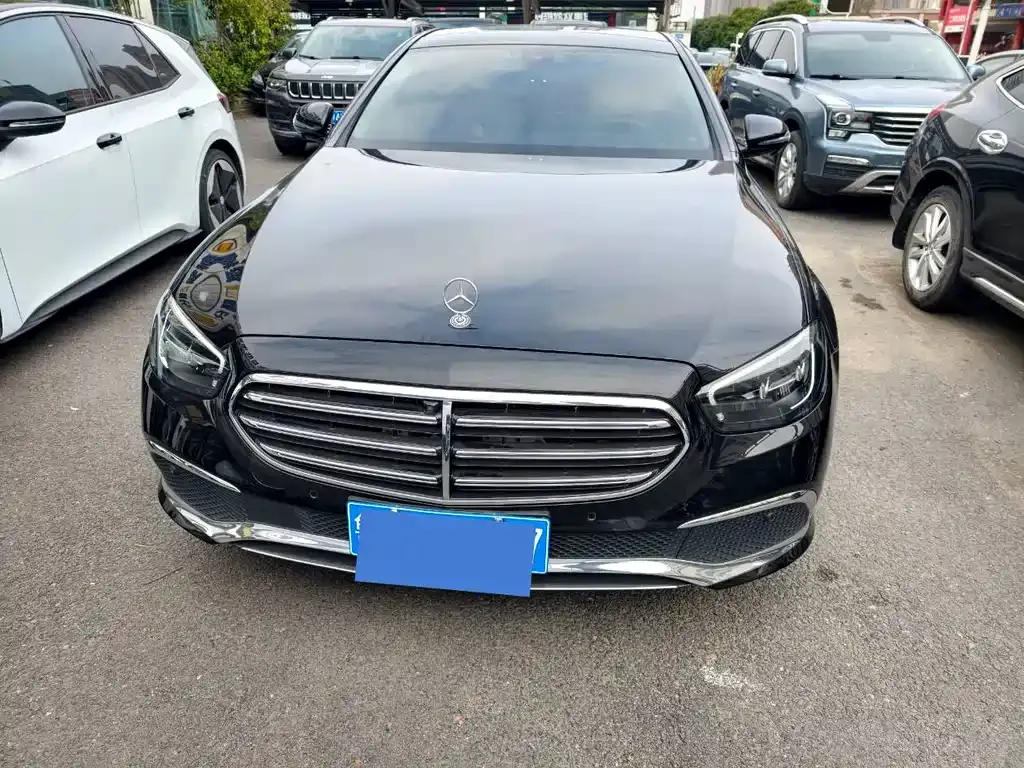 Mercedes-Benz E-Class 2023 из CN, фото 1