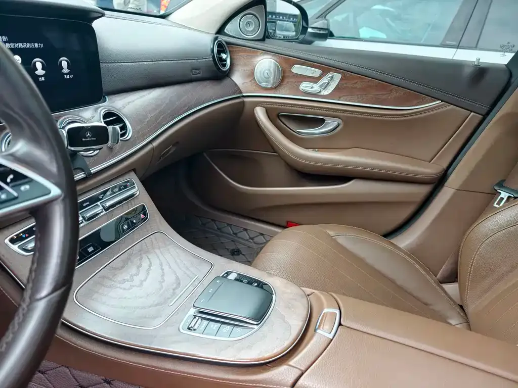 Mercedes-Benz E-Class 2023 из CN, фото 4