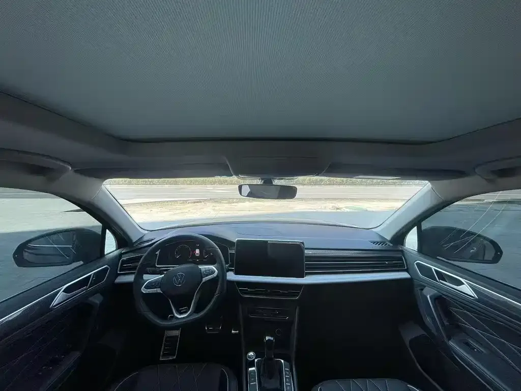 Volkswagen Tiguan L 2025 из CN, фото 4