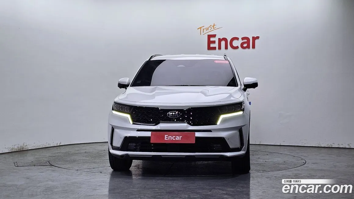 Kia Sorento — фото 8