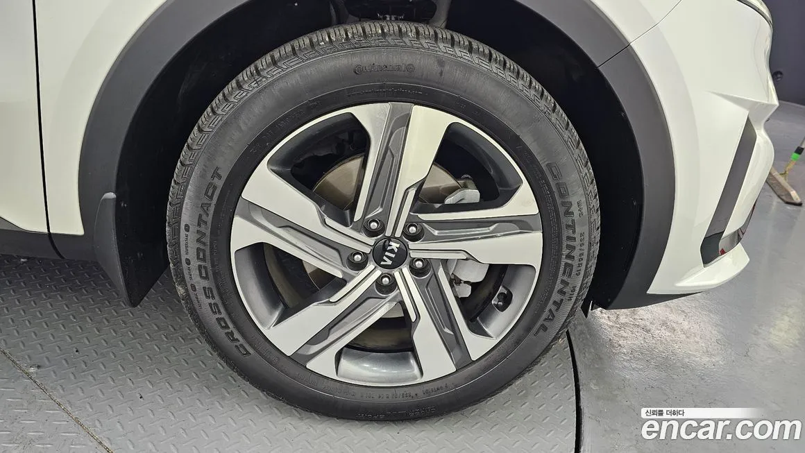 Kia Sorento — фото 3