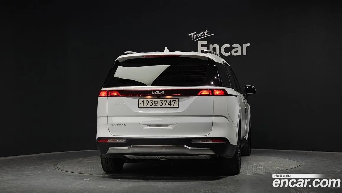 Kia Carnival 2023 из KR, фото 5