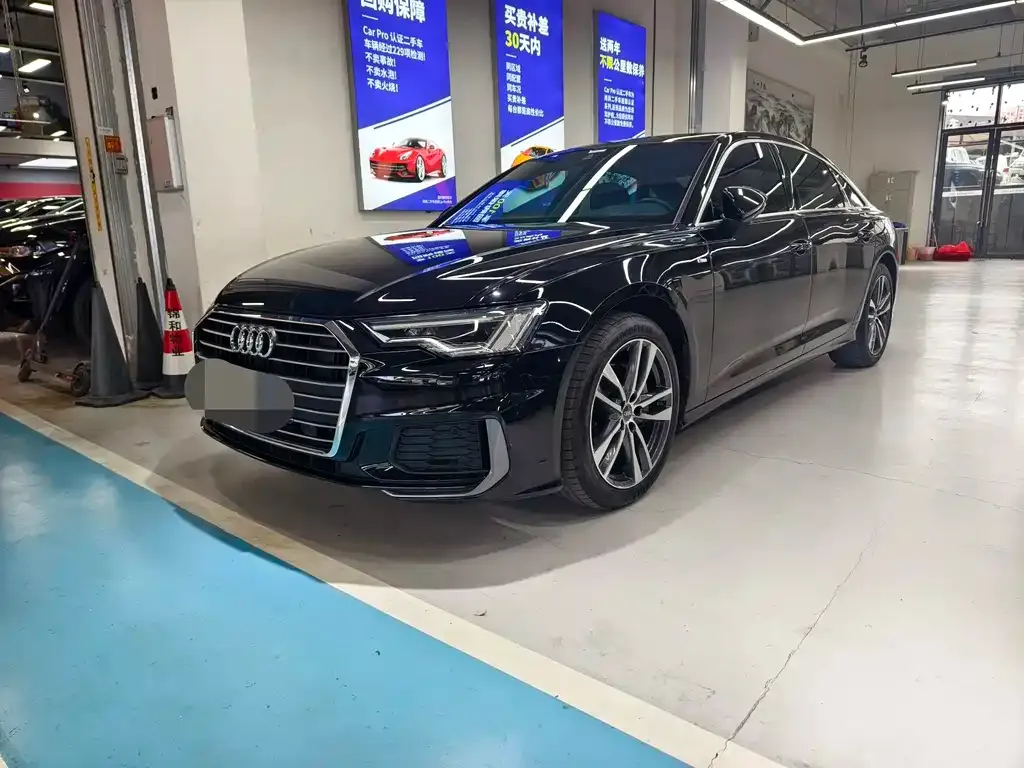 Audi A6L 2021 из CN, фото 1