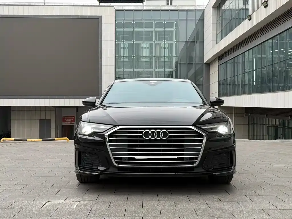 Audi A6L 2021 из CN, фото 5