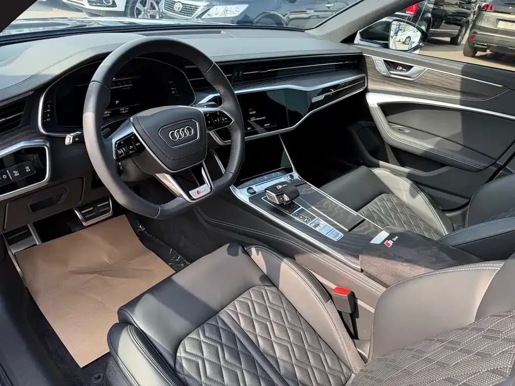 Audi A6L 2025 из CN, фото 7