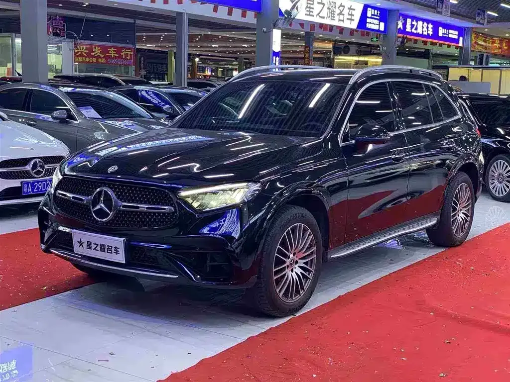 Mercedes-Benz GLC — фото 1