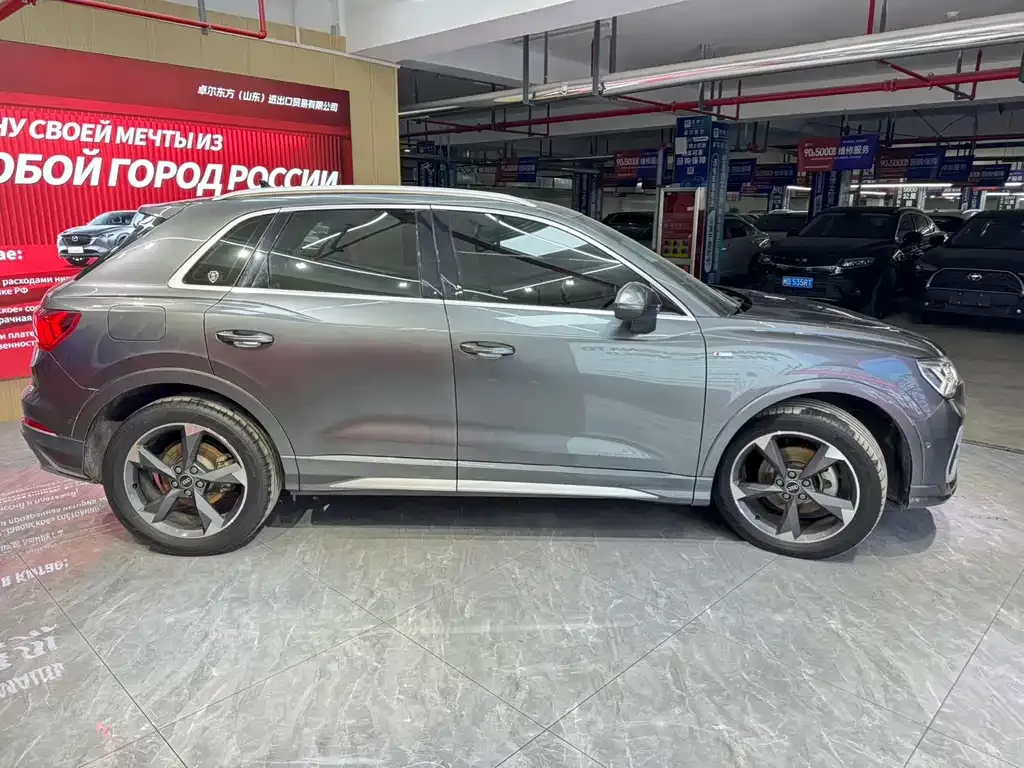 Audi Q3 2022 из CN, фото 6