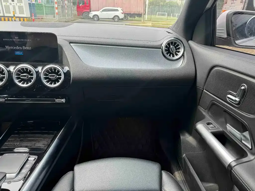 Mercedes-Benz GLA 2021 из CN, фото 9