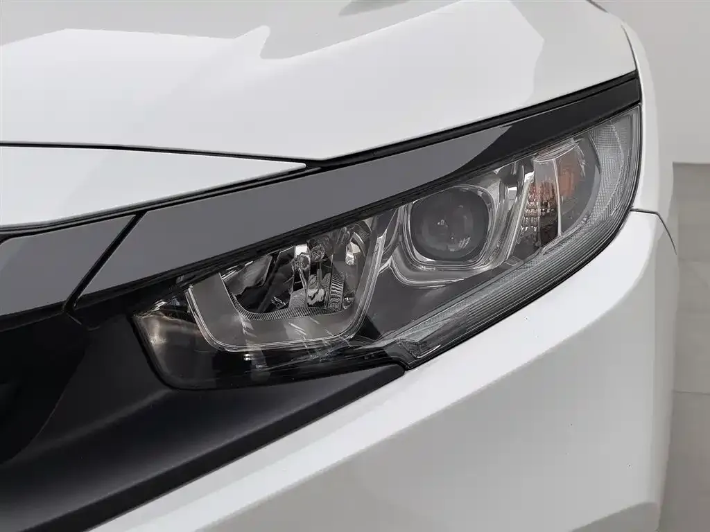 Honda Civic — фото 7