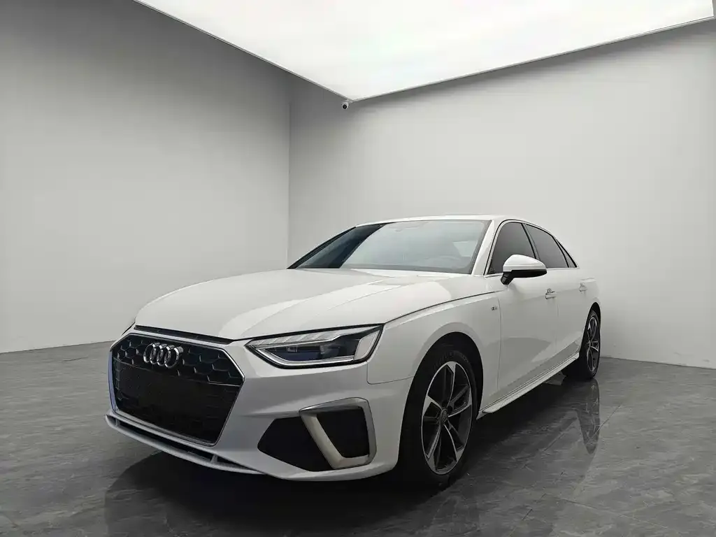 Audi A4L 2021 из CN, фото 1