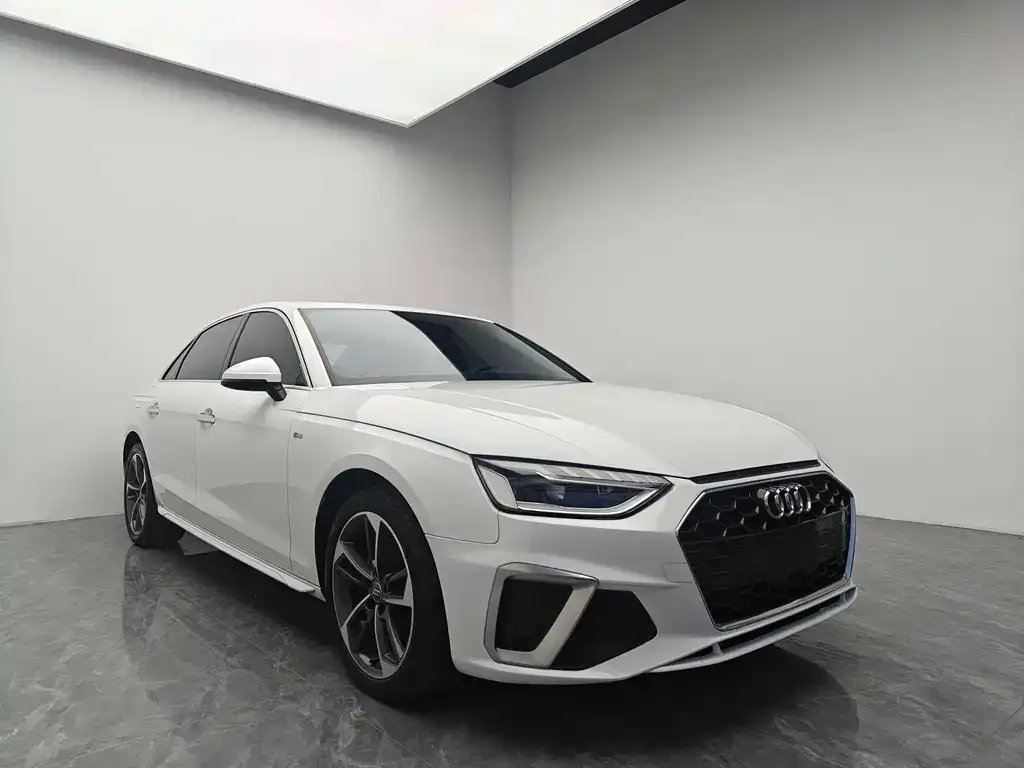 Audi A4L 2021 из CN, фото 7