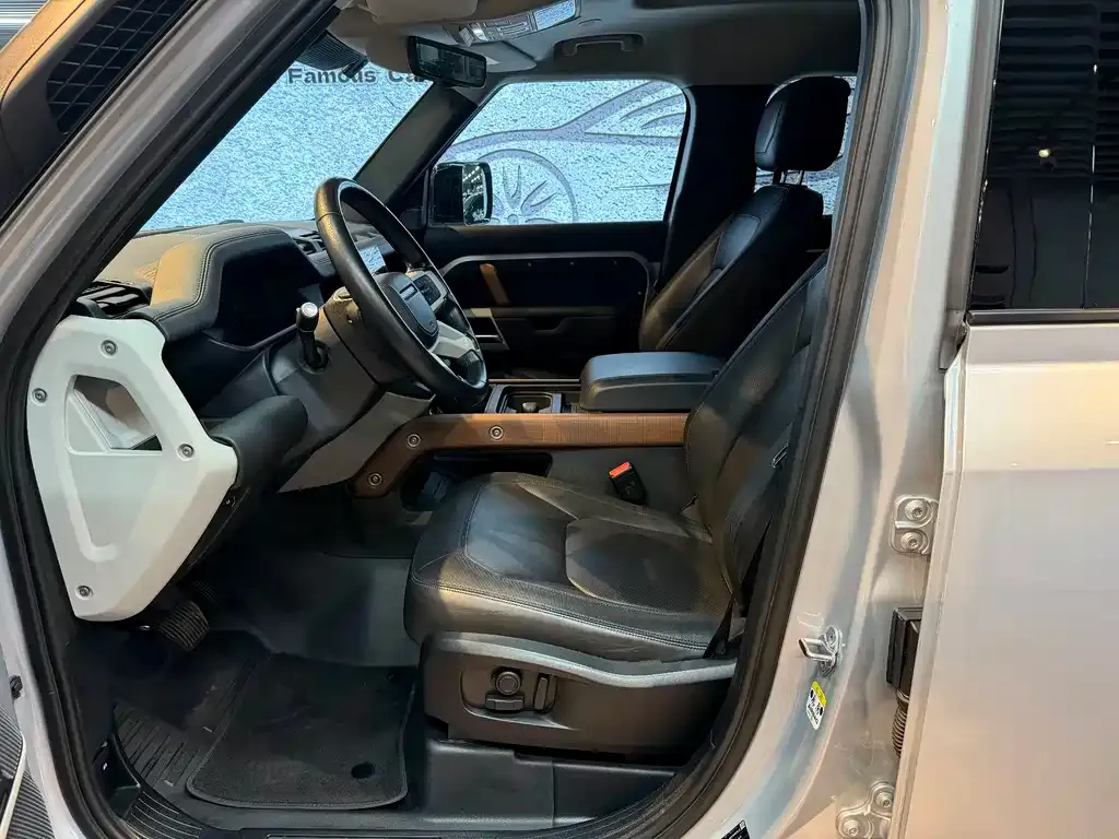 Land Rover Defender 2022 из CN, фото 2