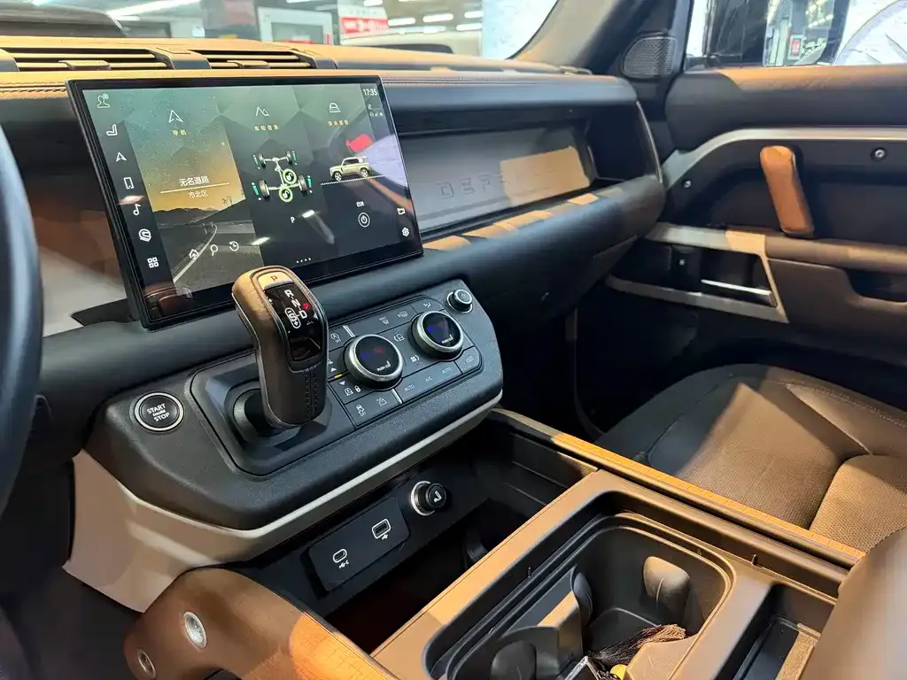 Land Rover Defender 2022 из CN, фото 8