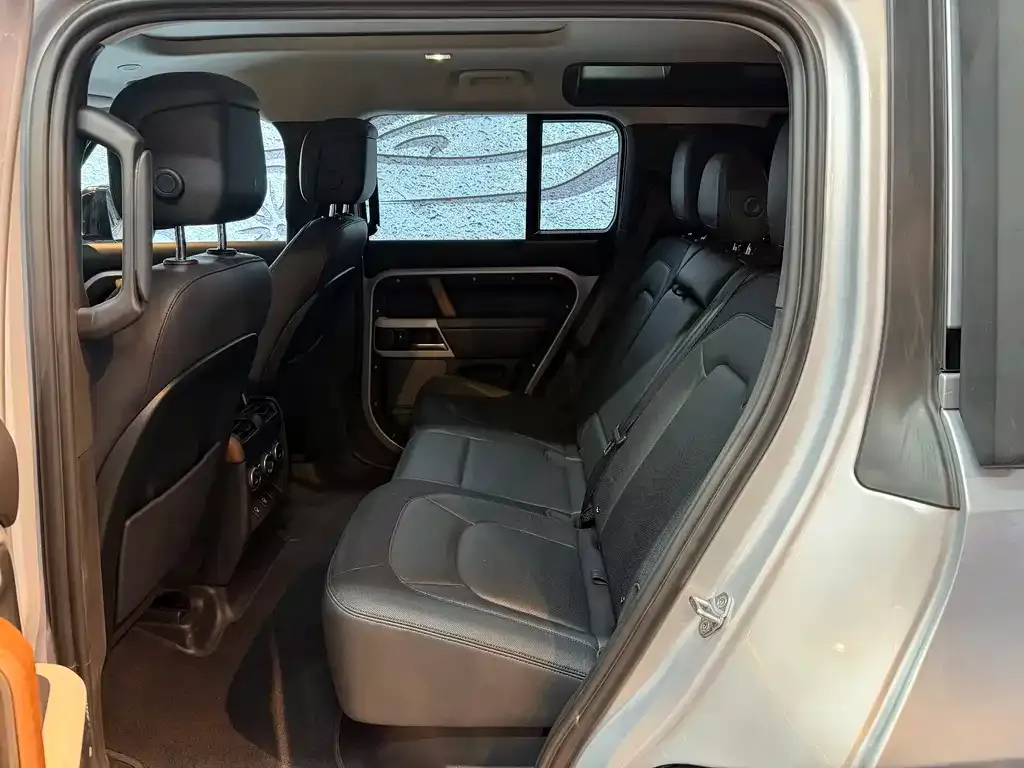 Land Rover Defender 2022 из CN, фото 7