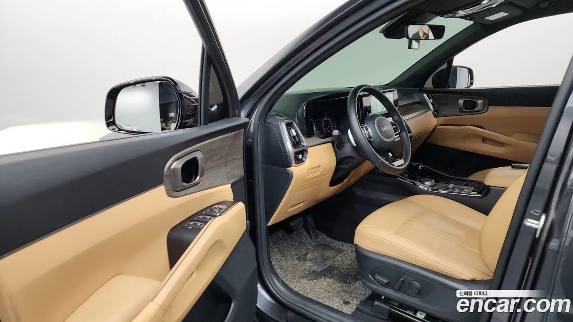 Kia Sorento — фото 10