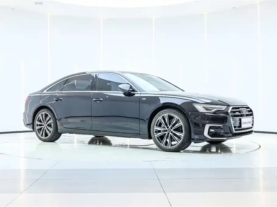 Audi A6L — фото 9