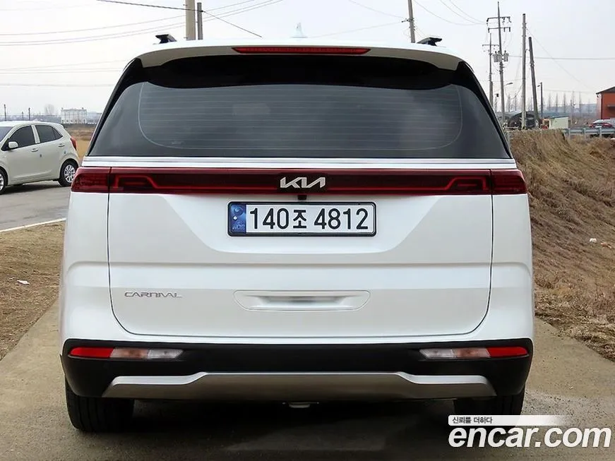 Kia Carnival 2023 из KR, фото 5