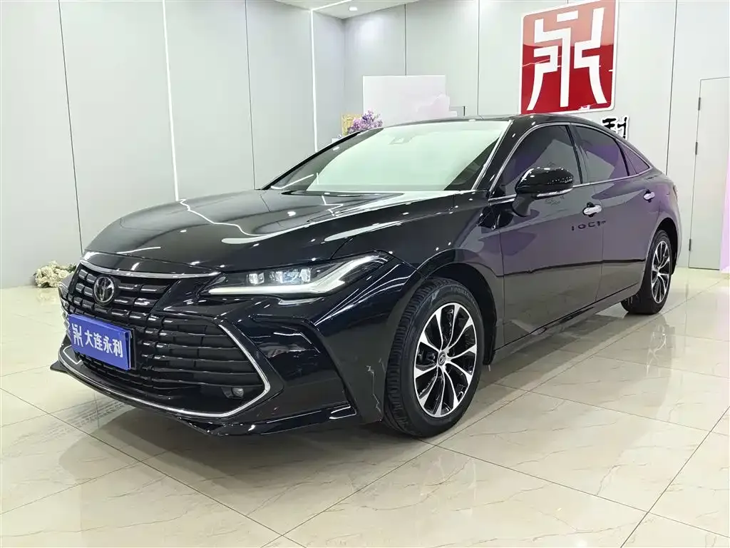 Toyota Avalon 2024 из CN, фото 1