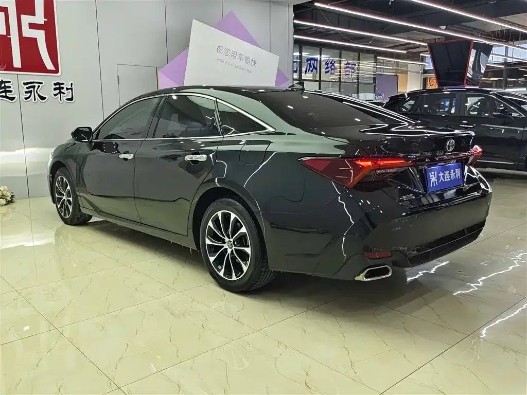 Toyota Avalon 2024 из CN, фото 7