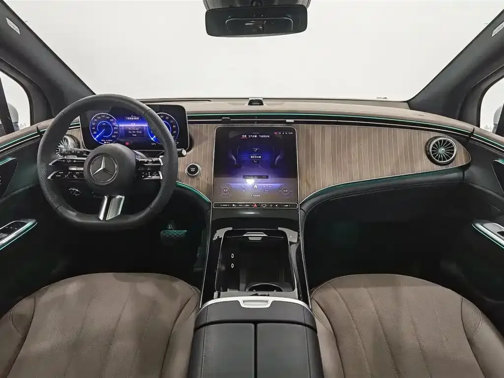 Mercedes-Benz EQE SUV 2023 из CN, фото 4
