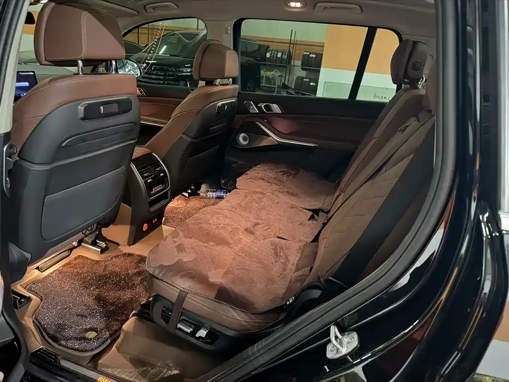 BMW X7 2025 из CN, фото 5