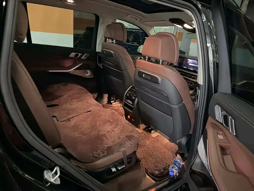 BMW X7 2025 из CN, фото 7