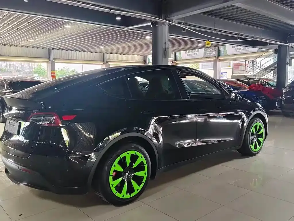 Tesla Model Y 2023 из CN, фото 5
