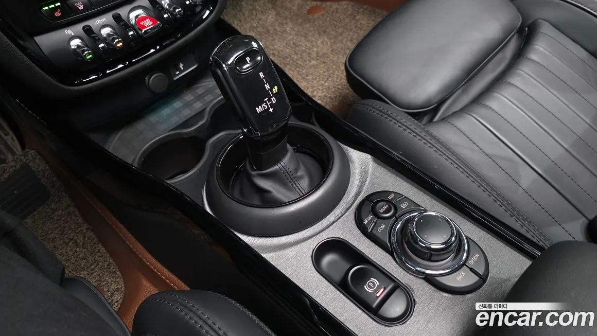 Mini Clubman 2023 из KR, фото 10